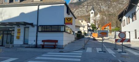 ZAPORA CESTE NA ODSEKU MED POŠTO IN ODCEPOM ZA POKOPALIŠČE2